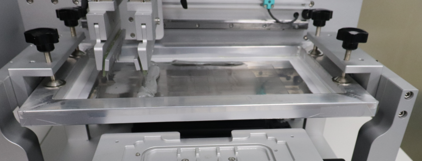 半自動(dòng)錫膏印刷機(jī)